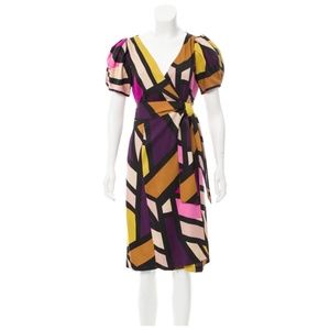 DVF “Artie” Vintage silk Wrap dress with puff sleeves sz.8